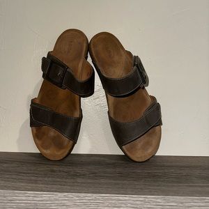 Taos sandals